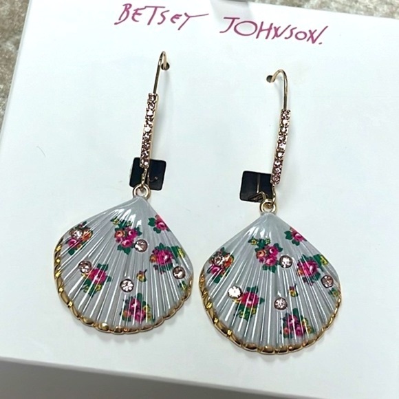 Brand New Betsey Johnson Floral Seashell Rhinestone Drop Earrings Beach Tropical - Picture 4 of 14